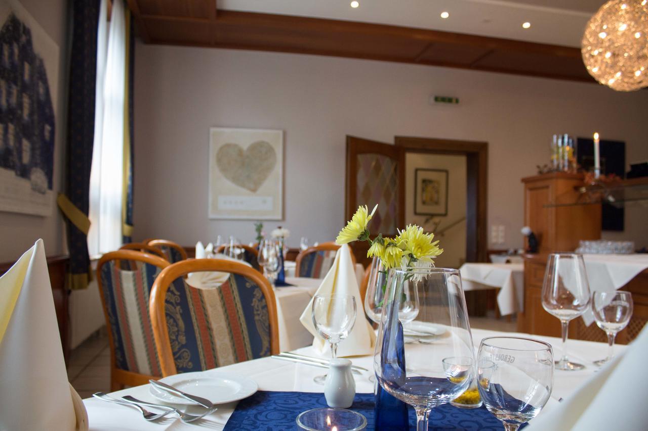 Hotel Schuetzenburg Burscheid Ngoại thất bức ảnh