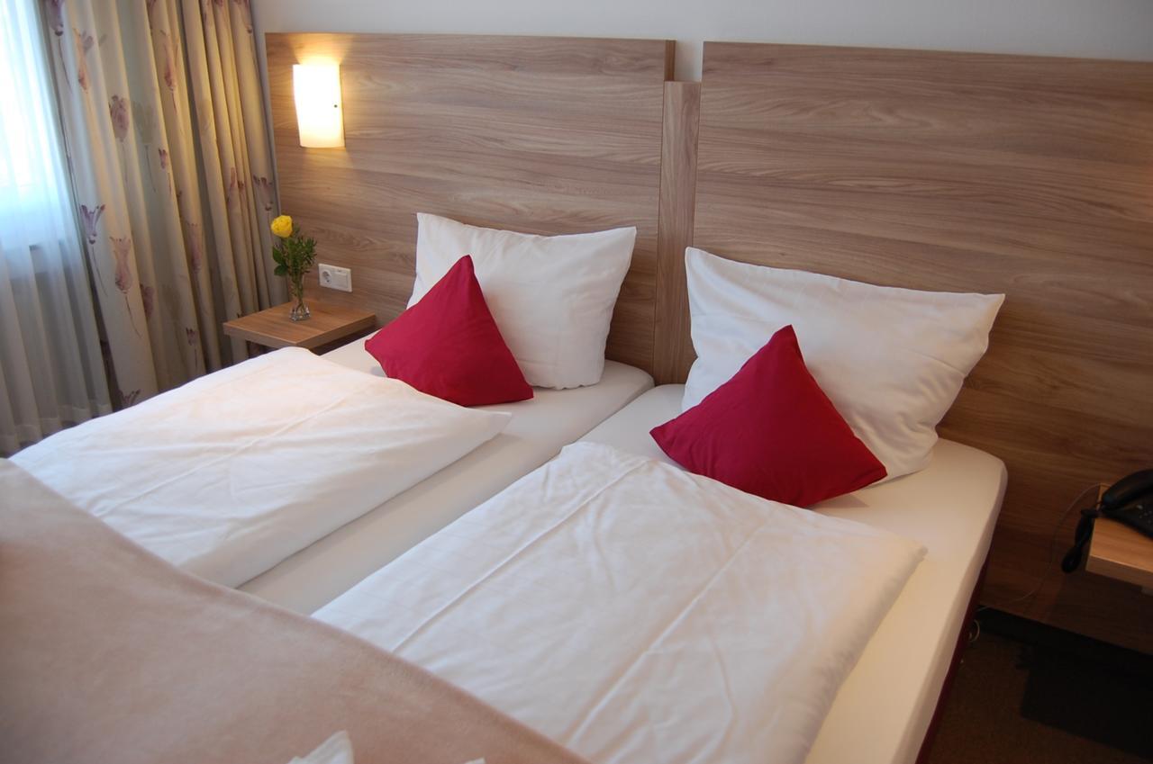 Hotel Schuetzenburg Burscheid Ngoại thất bức ảnh