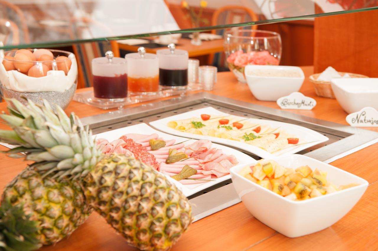 Hotel Schuetzenburg Burscheid Ngoại thất bức ảnh