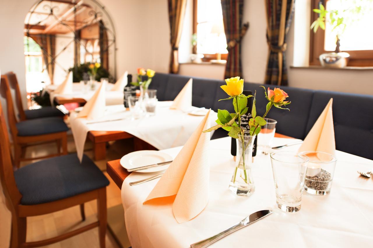 Hotel Schuetzenburg Burscheid Ngoại thất bức ảnh