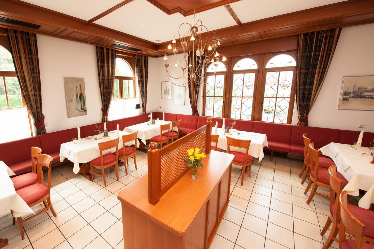 Hotel Schuetzenburg Burscheid Ngoại thất bức ảnh