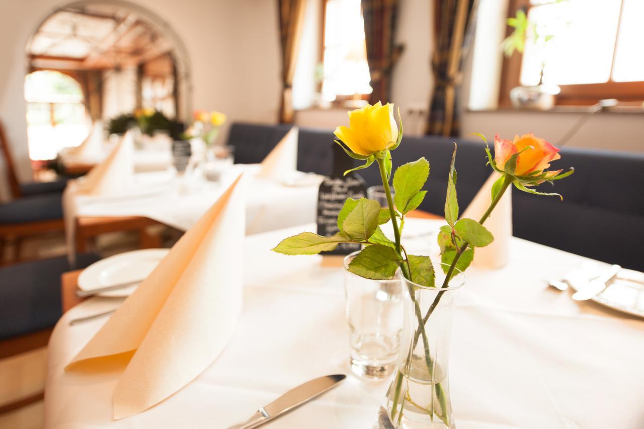 Hotel Schuetzenburg Burscheid Ngoại thất bức ảnh