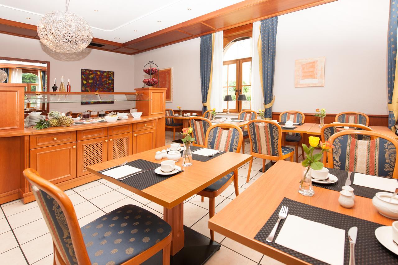 Hotel Schuetzenburg Burscheid Ngoại thất bức ảnh